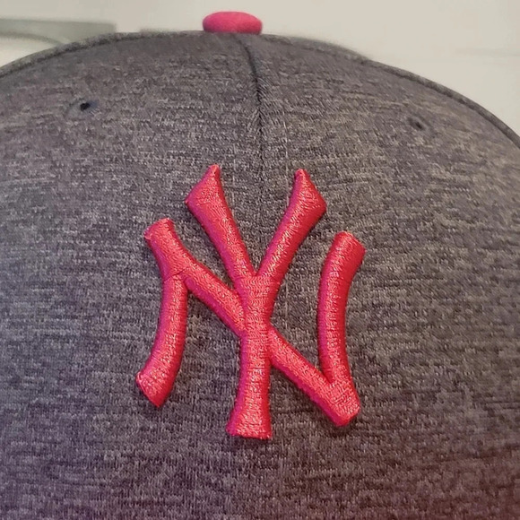 New Era 5950 New York Yankees Derek Jeter Mother's Day Hat Fitted Sz 7 3/8 - Picture 2 of 12